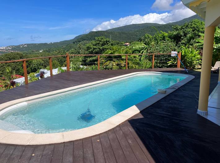Villa pour 6 personnes, avec terrasse ainsi que piscine et jardin en Guadeloupe - 2