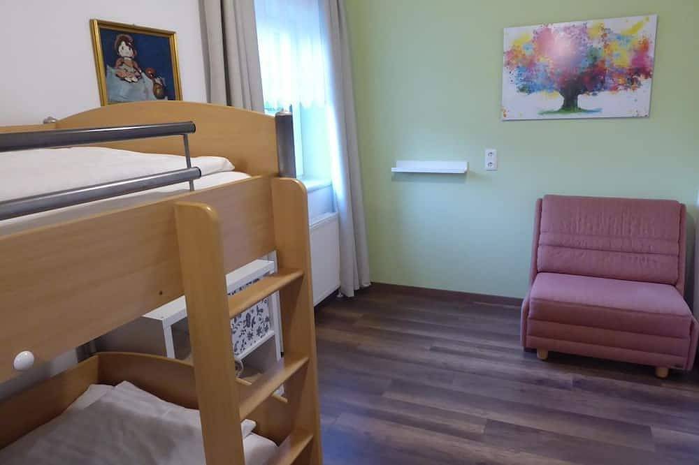 Appartement/Fewo, Badewanne, 2 Schlafräume - Gasthof Blasl in Losenstein, Steyr-Land