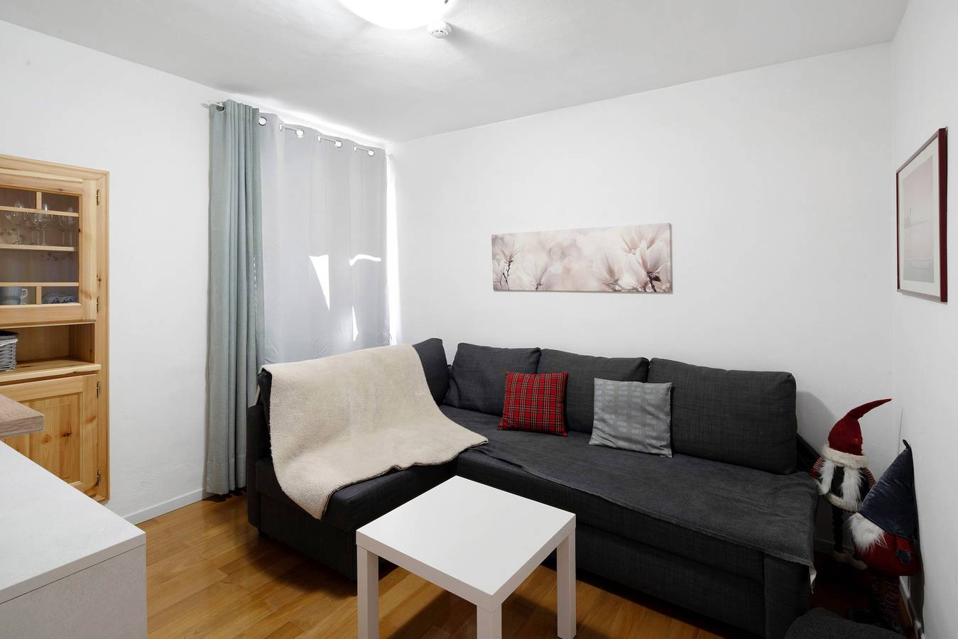 Entire apartment, Apartment 'Ciasa De Lucky' with Mountain View, Private Terrace and Wi-Fi in Forno, Moena