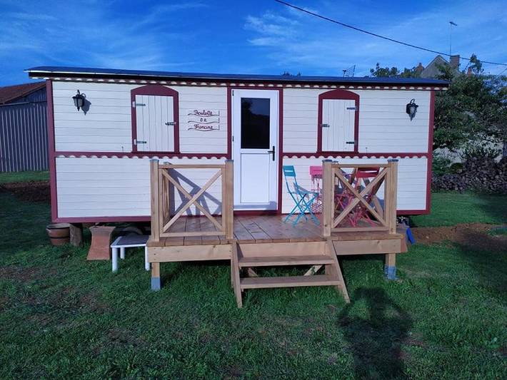 Maison de campagne pour 3 personnes, avec terrasse et jardin à Corvol-d'Embernard