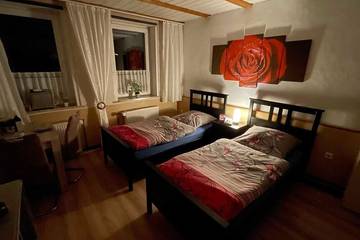 Ferienwohnung für 2 Personen, mit Garten und Pool in Hann. Münden