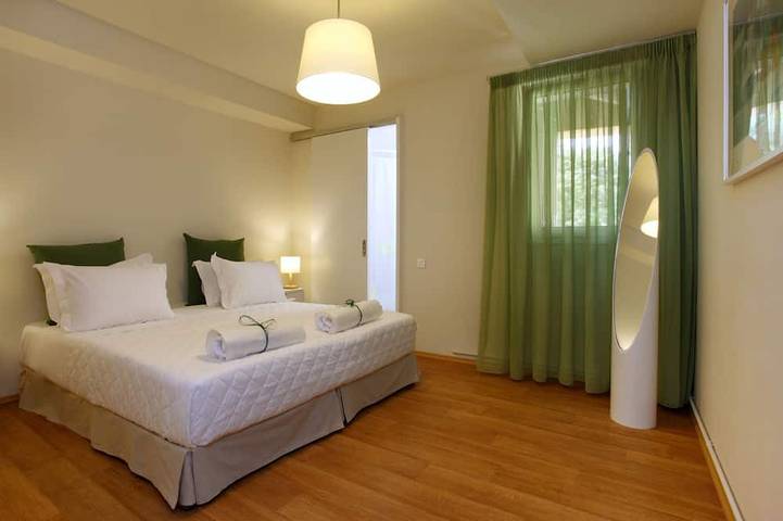 Entire apartment, Elegant/5 Br-5 Ba Apt/Acropolis View/Ideal & Quiet Location/Host present in Central Section of Athens, Athens