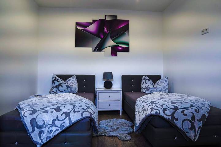 Ferienwohnung für 3 Personen, mit Whirlpool und Terrasse in Bitterfeld-Wolfen - 2