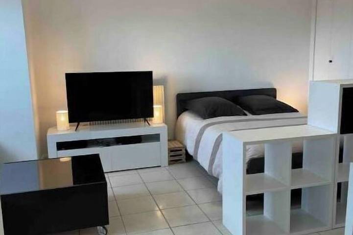 Gîte pour 3 personnes, avec terrasse dans Port de plaisance de Douarnenez-Tréboul - 2