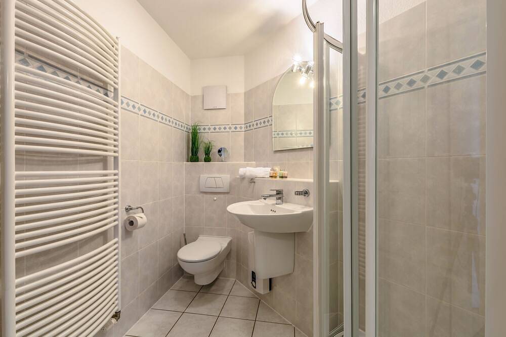 Villa Strandperle, Apt. 05 - nur 20m zum Strand, Toplage - Whg. 05 in Ostseebad Binz, Binz