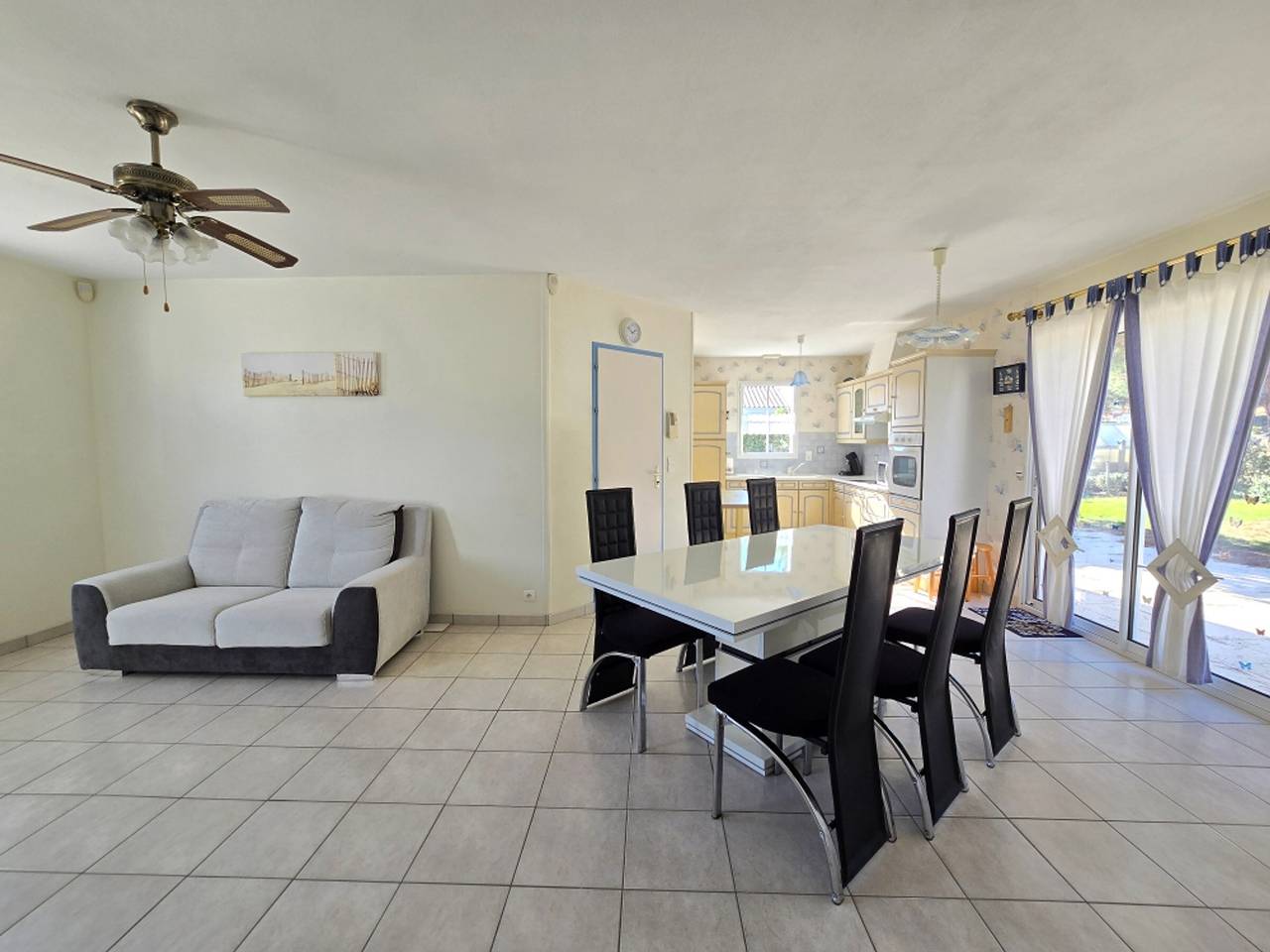 Maison moderne près de la mer, 6 pers, terrasse, à St Jean de Monts in Saint-Jean-de-Monts, Vendée