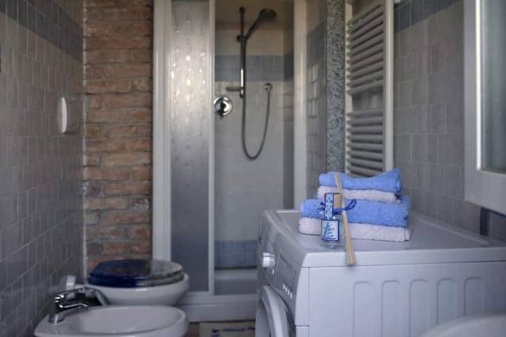 Location de vacances pour 5 personnes, avec jardin ainsi que jacuzzi et piscine à Pompeiana - 4