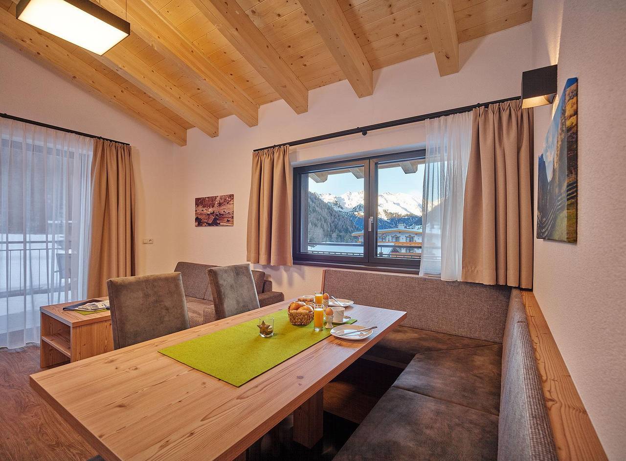 Ganze Ferienwohnung, Apart Montagna Gries in Gries, Längenfeld