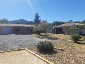 Gîte pour 2 Personnes dans Les Vans, Massif central, Photo 3