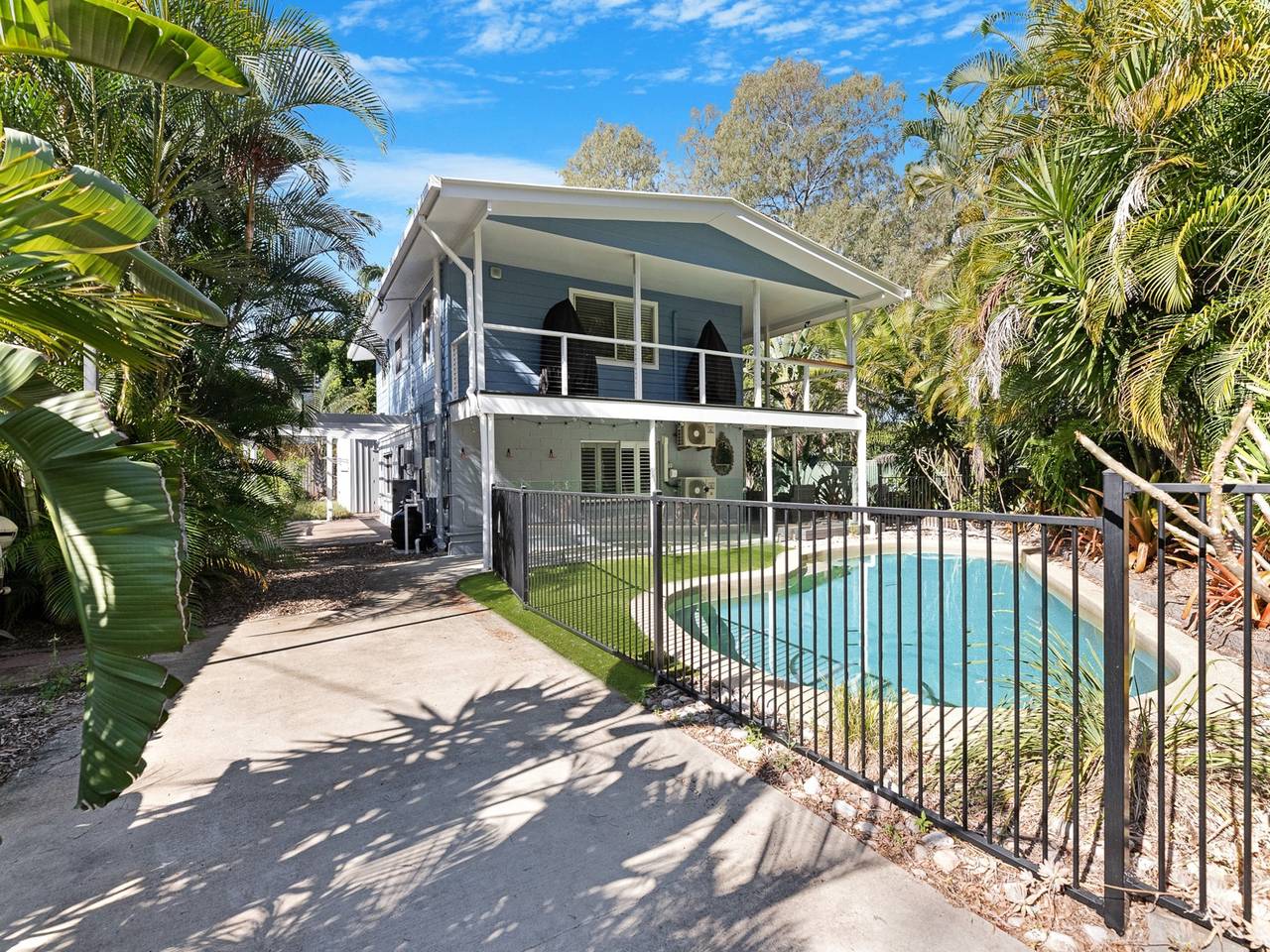 Apartamento entero, The Palms - Retiro de playa con piscina, jardín y barbacoa in Fraser Coast