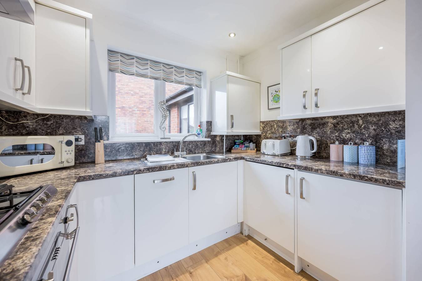 Entire apartment, Captain's Quarters  - Short walk to Poole Quay in Poole, Poole Harbour