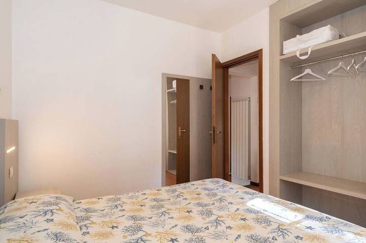 Elegante appartamento in villa per 6 persone con Wifi, A/C, piscina, Tv, terrazza e animali ammessi in Lido di Spina, Provincia di Ferrara
