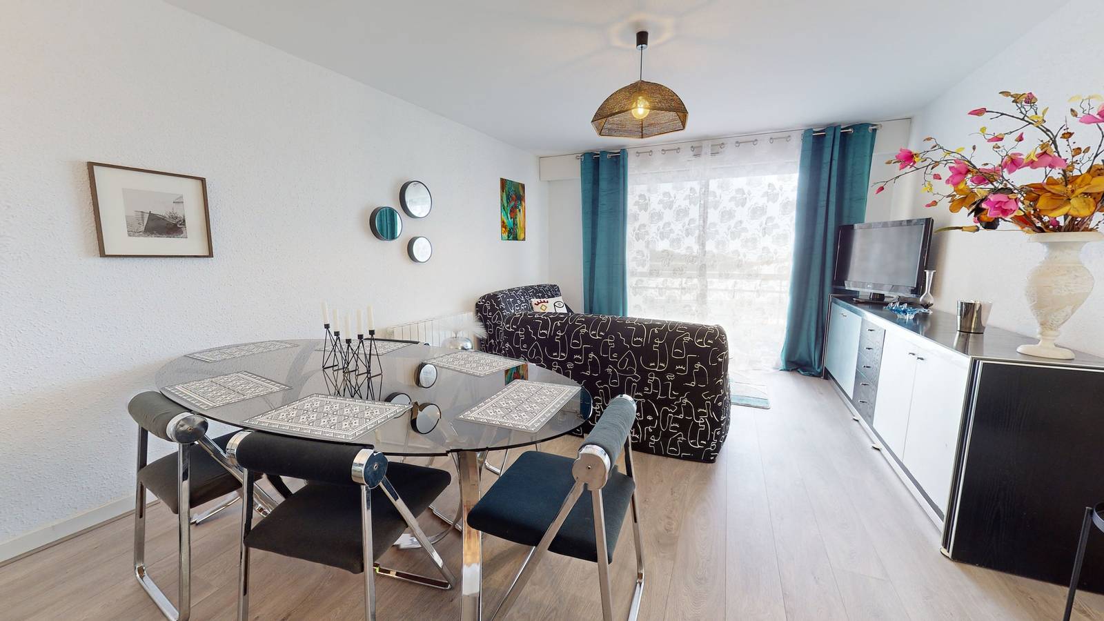 Entire apartment, Le Mary Time Face Mer in Saint-Gilles-Croix-de-Vie, Loire Valley