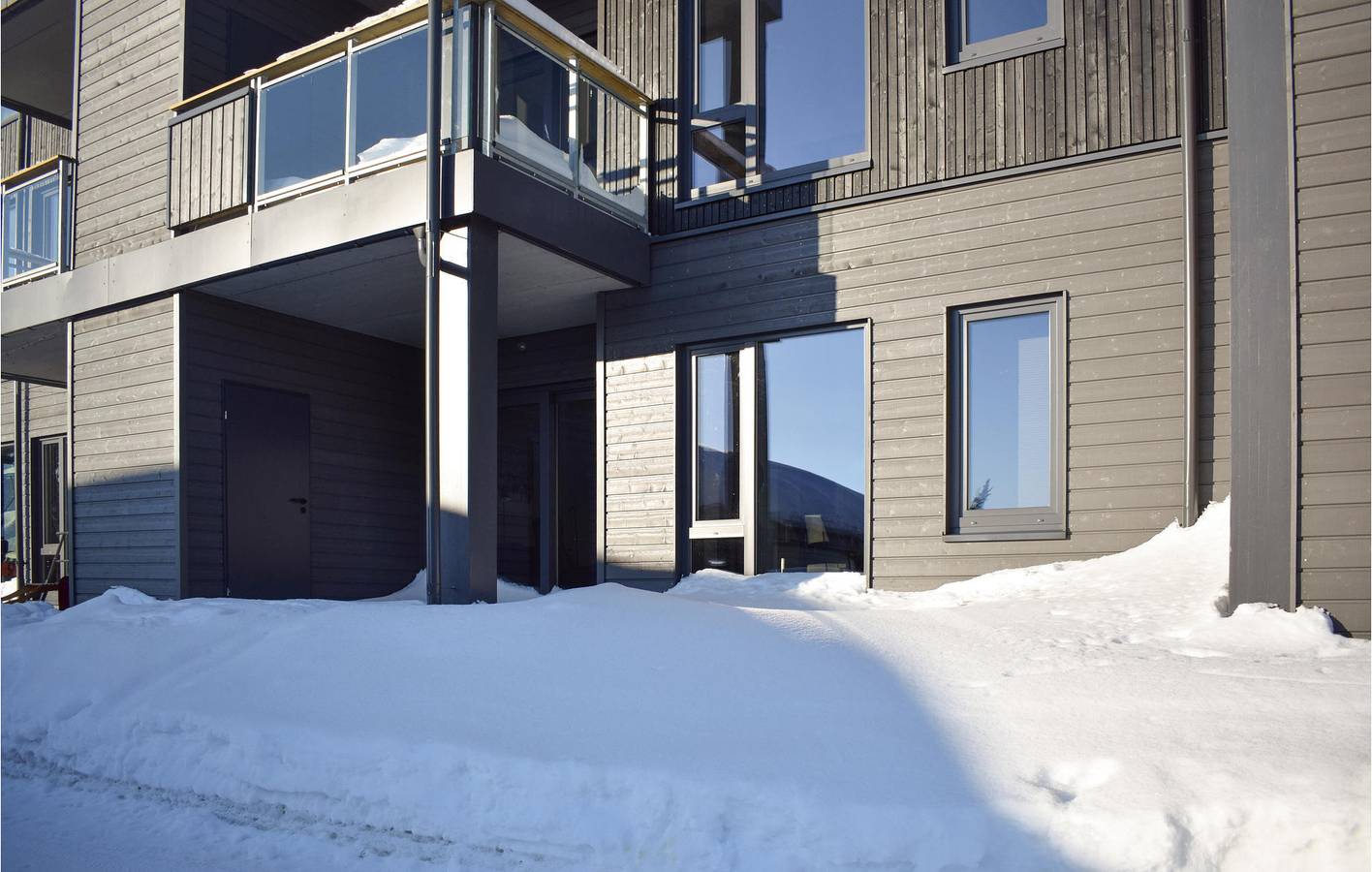 Ganze Ferienwohnung, Ferienwohnung für 6 Personen mit Terrasse in Sjusjoen, Ringsaker