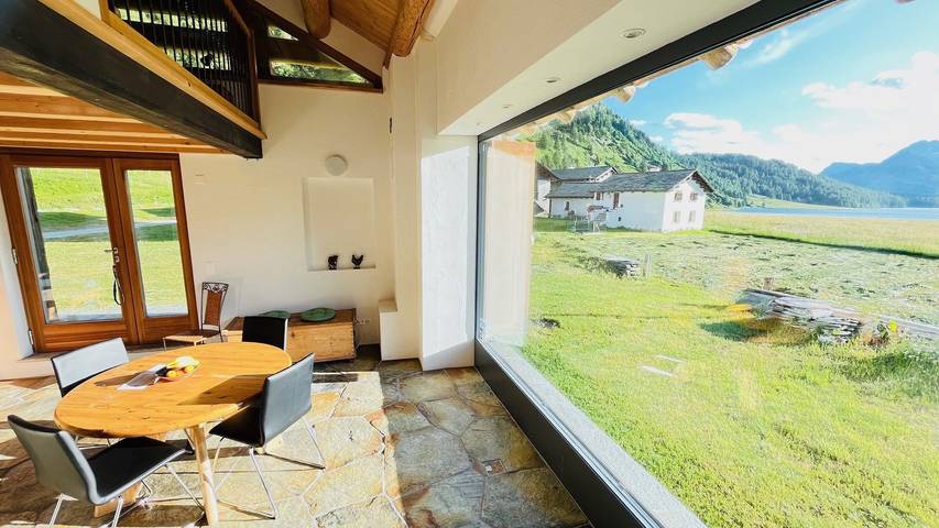 Chalet für 4 Personen, mit Garten und Terrasse, mit Haustier im Engadin