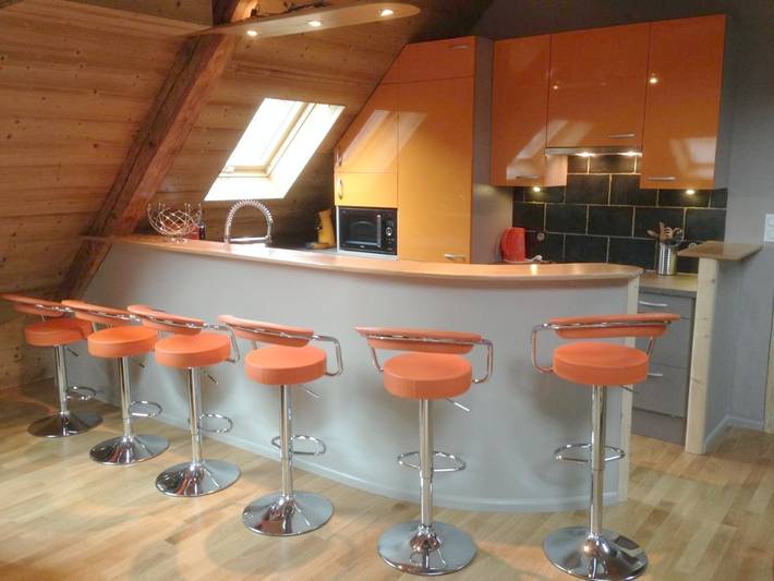 Gîte pour 12 personnes, avec jardin ainsi que vue et piscine à Saint-Étienne-de-Cuines - 4