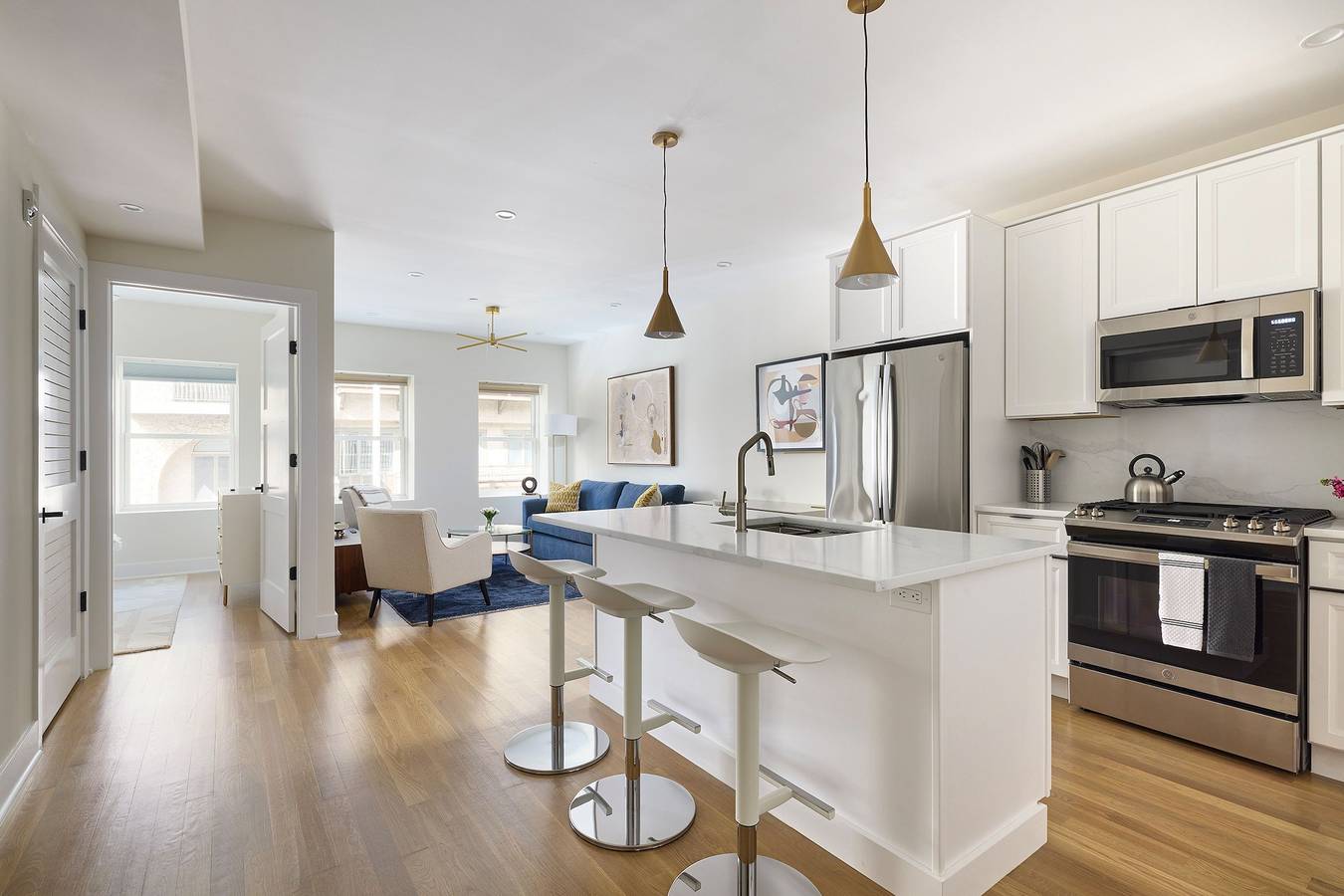 Apartamento entero, Sunny 2Br Loft • Work, Relax, Minutes to Nyc in Hoboken, Condado de Hudson