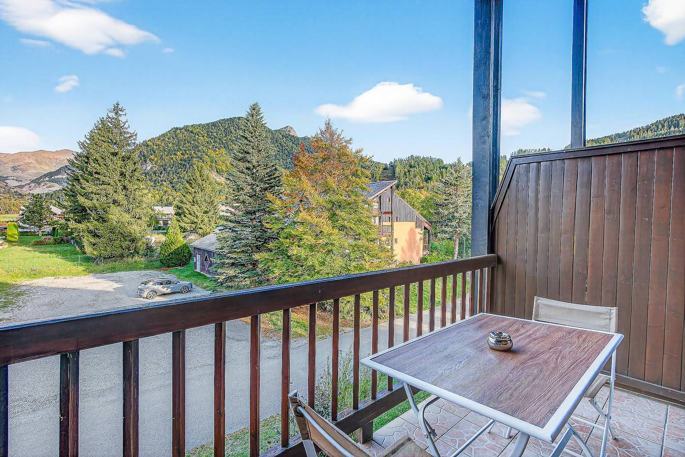 Appartement entier, Appartement 'Tallas Pieds des Pistes' avec Vue sur la Montagne, Balcon et Wi-Fi in Ancelle, Parc national des Écrins