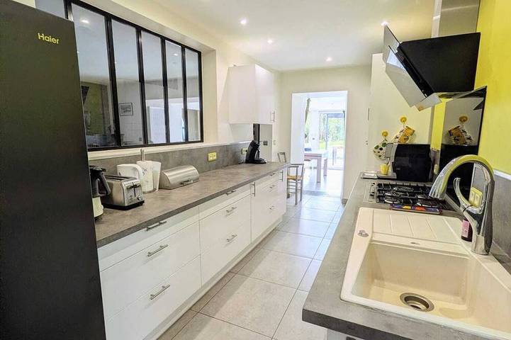 Gîte pour 8 personnes, avec jardin à Mazet-Saint-Voy - 3
