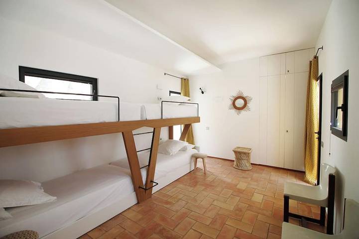 Ferienhaus für 20 Personen, mit Terrasse und Garten in Cadaques - 3