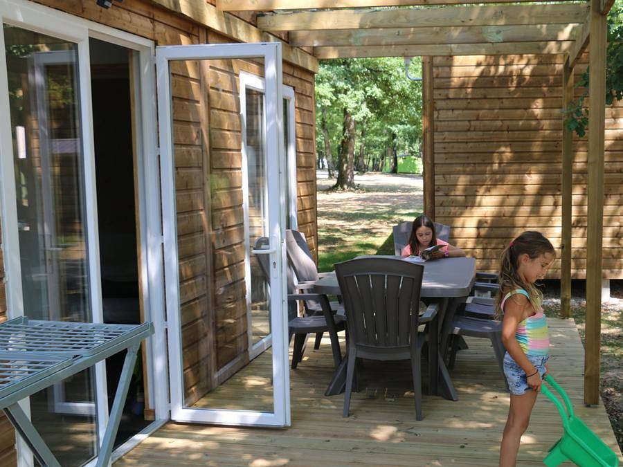 Flower Camping le Lac du Marandan - Chalet 4 personas - Premium 35m² (2 dormitorios - 2 baños) Tv - Lavavajillas in Saint-Romans, Parc naturel régional du Vercors