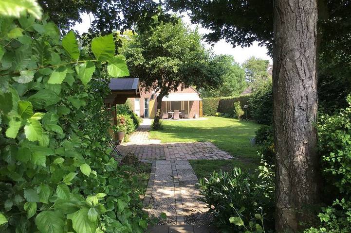 Ferienhaus für 4 Personen, mit Garten und Pool sowie Terrasse