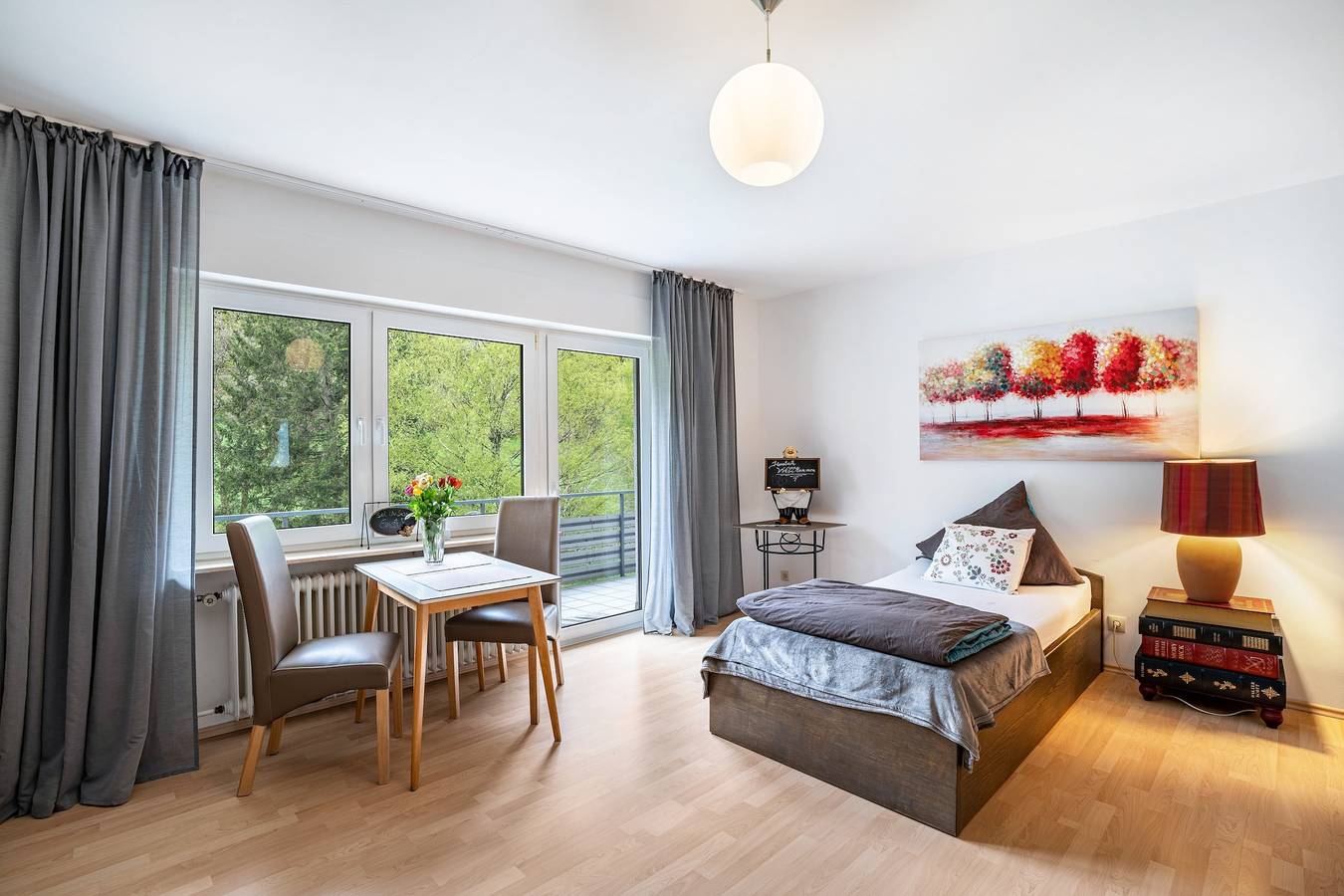 Entire studio, Studio 'Am Gaisbach' with Balcony and Wi-Fi in Bad Herrenalb, Northern Black Forest