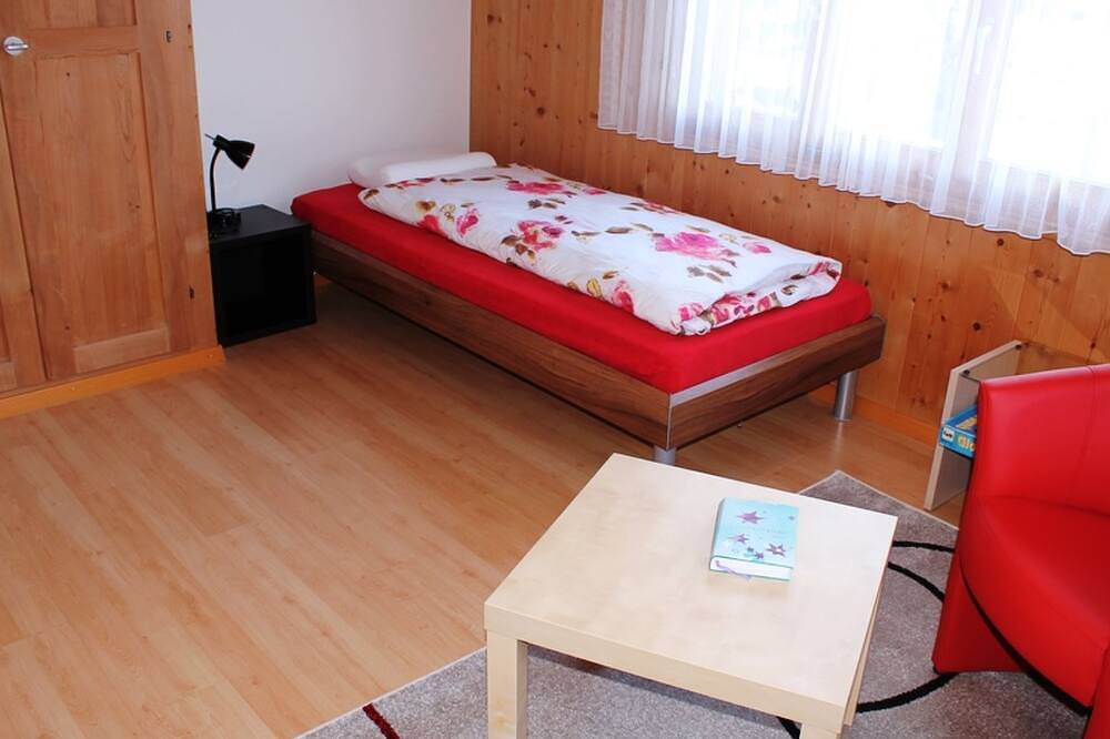 Ganze Wohnung, Decurtins, (Rueras/Sedrun). in Sedrun, Tujetsch