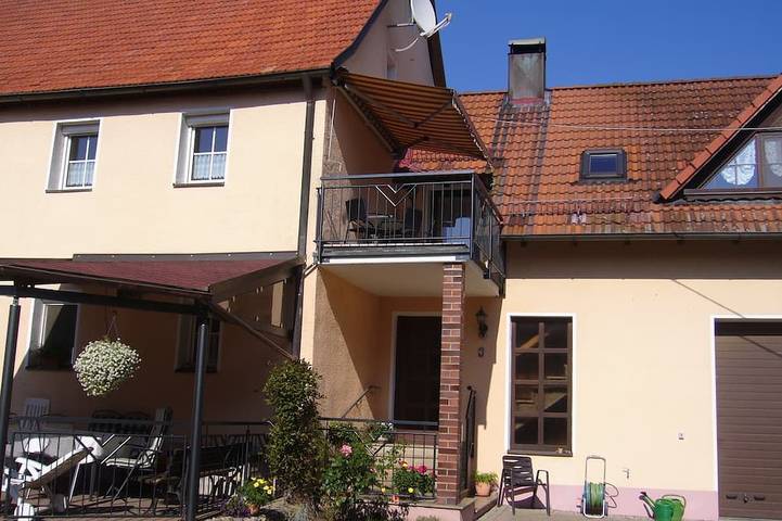 Ferienwohnung für 6 Personen, mit Balkon und Garten in Betzenstein