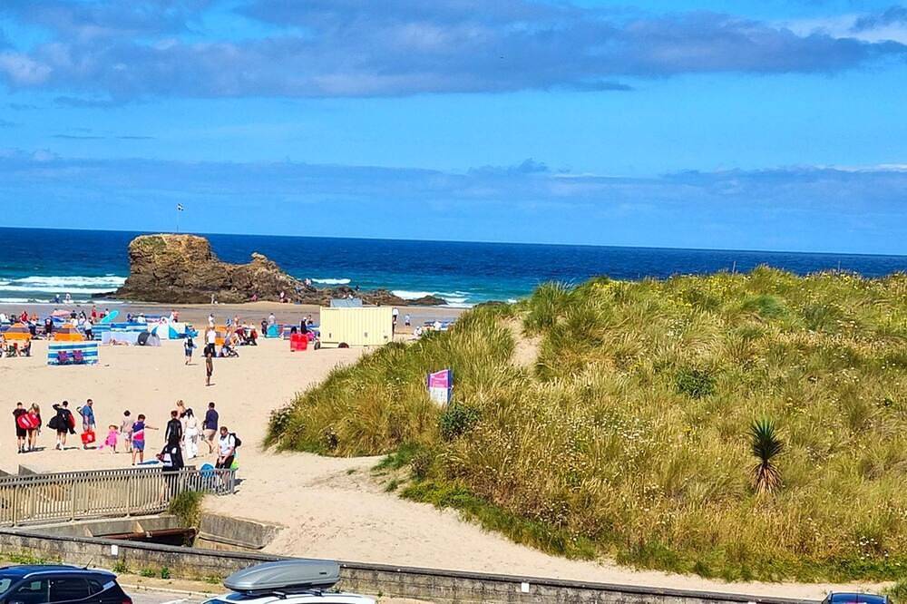 Apartment for 6 People in Perranporth, Cornwall