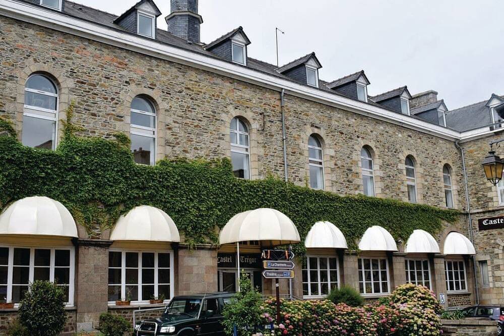 Ganze Wohnung, Miete Des Studios In Treguier in Tréguier, Rosa Granitküste