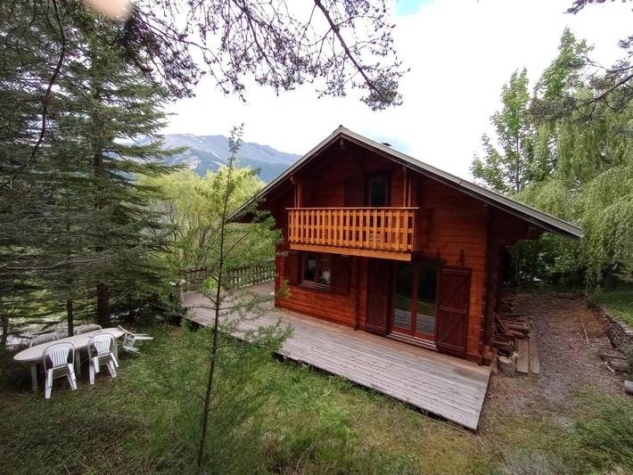 Chalet pour 6 personnes, avec Balcon et Terrasse ainsi que Jardin et Vue