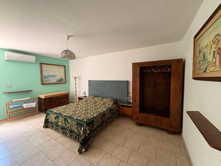 Location de vacances pour 10 personnes, avec jardin et vue à Rosciano