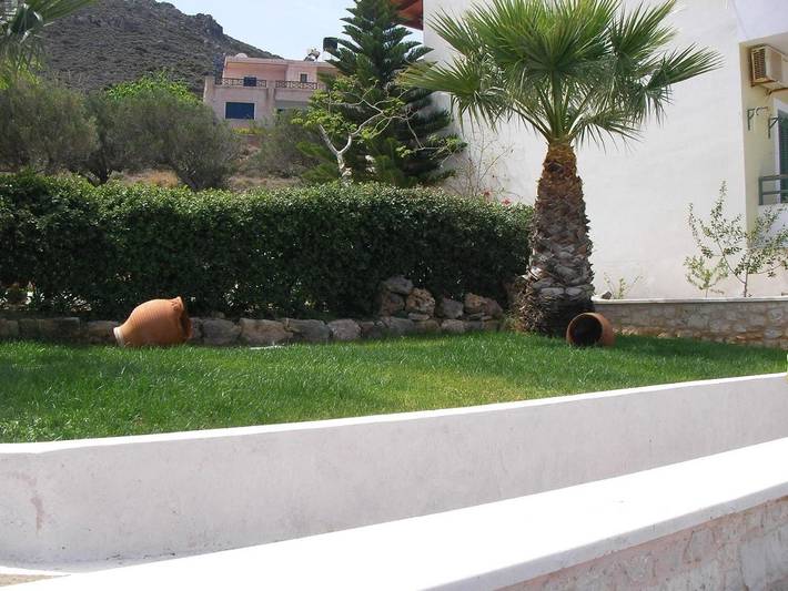 Location de vacances pour 3 personnes, avec jardin ainsi que vue et piscine dans Palekastron - 3