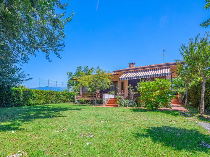 Location de vacances pour 6 personnes, avec jardin dans Marina di Pietrasanta - 3