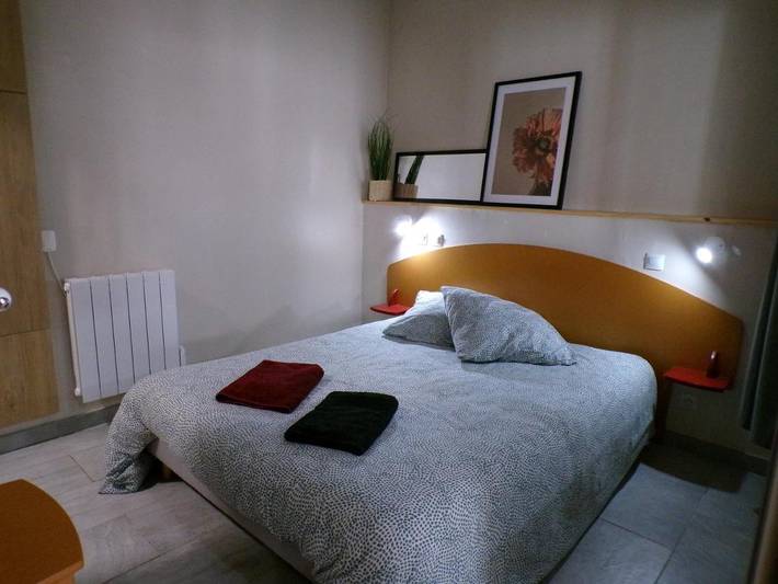 Gîte pour 4 personnes, avec terrasse à Béguey - 4