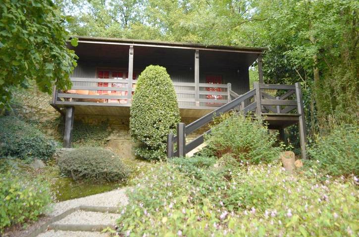 Location de vacances pour 3 personnes, avec vue ainsi que terrasse et jardin à Saint-Laurent-sur-Sèvre