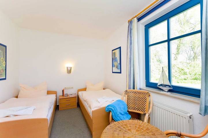 Cottage für 8 Personen, mit Terrasse und Garten sowie Sauna, mit Haustier in Poseritz - 2