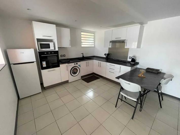 Gîte pour 2 personnes, avec piscine et terrasse à Le François - 3