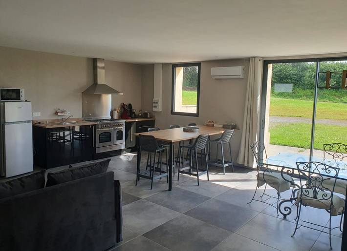 Gîte pour 10 personnes, avec jardin à Romeries - 3