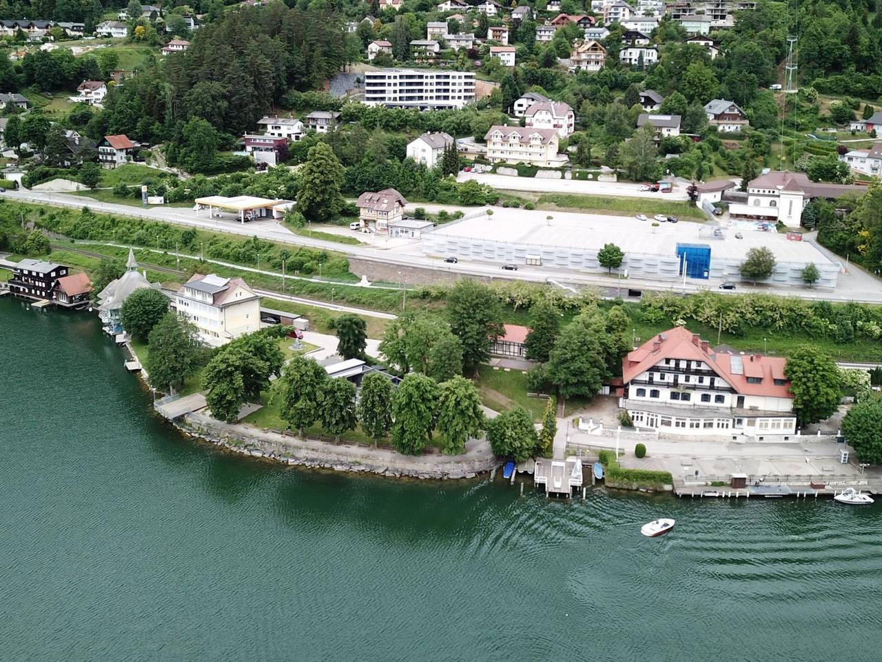 Apartamento entero, Berg- und Seeblick alpe maritima -Top 10 in Lago Treffen am Ossiacher, Gerlitzen