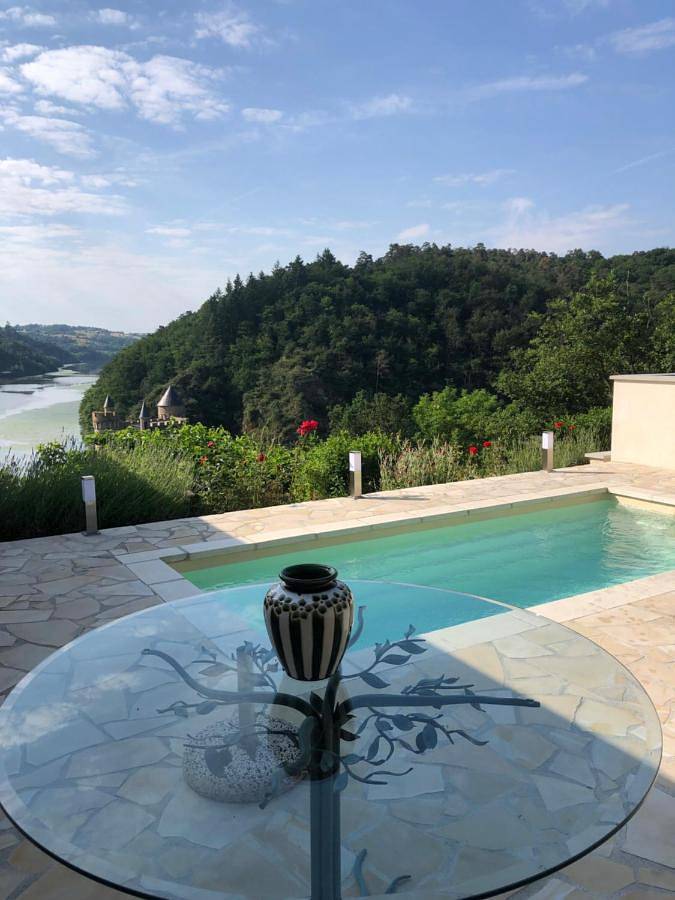 Deluxe Double Room with Castle View in Saint-Priest-la-Roche, Région de Roanne