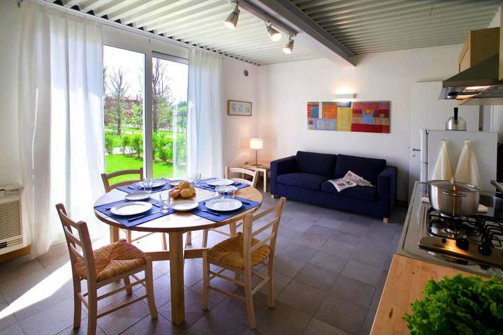 Ferienhaus für 4 Personen, mit Pool und Garten sowie Ausblick, mit Haustier in Jesolo - 2
