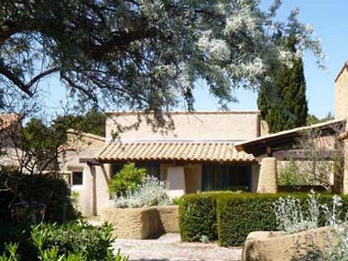 Landhaus für 8 Personen, mit Sauna in Les Ayguades
