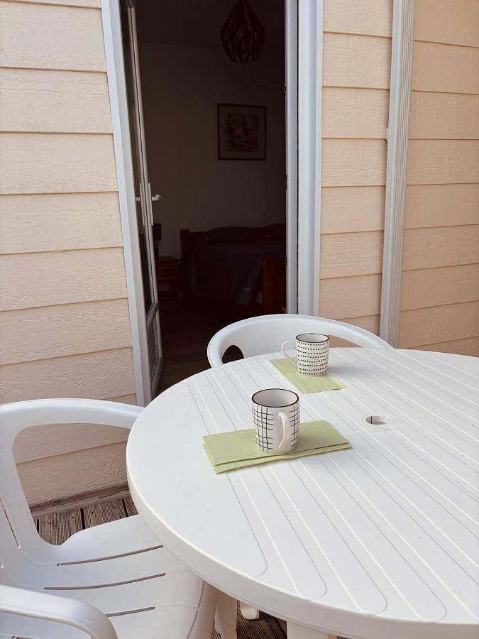 Maison d’hôte pour 4 personnes, avec terrasse et piscine, animaux acceptés