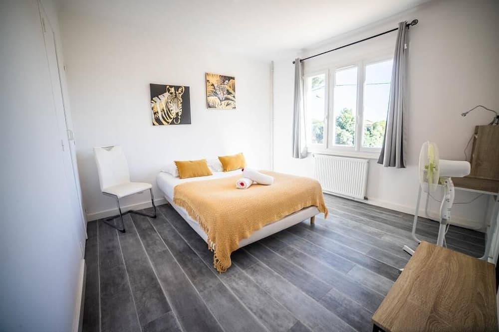 Entire apartment, Villa Cosyfamily-Pool-15Minplage-Wifi-Family in Pérols, Côte d'Améthyste