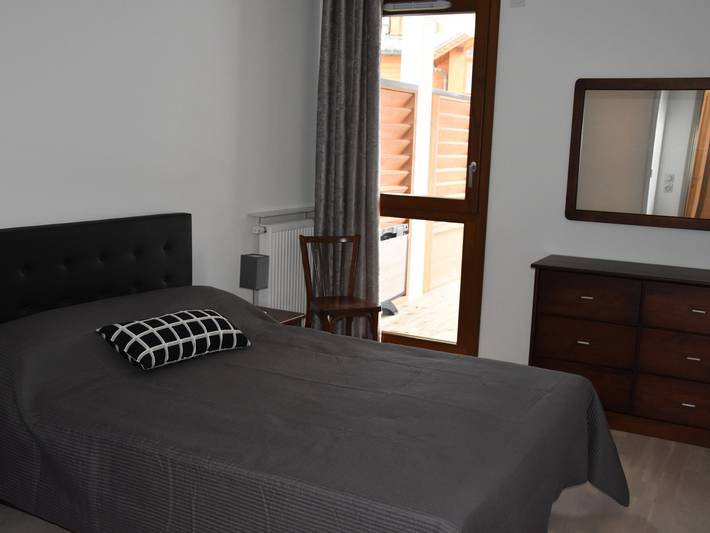 Gîte pour 4 personnes, avec terrasse à Bozel - 2