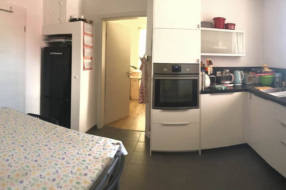 Ganze Wohnung, Ulm 2-room Apartment near university & city Centre in Ulm, Schwaben