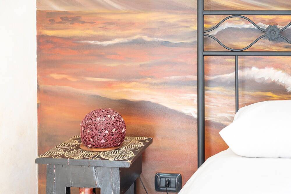 Bed and Breakfast 'Paradise - Mare' with Private Garden, Wi-Fi and Air Conditioning in Melendugno, Lecce Province