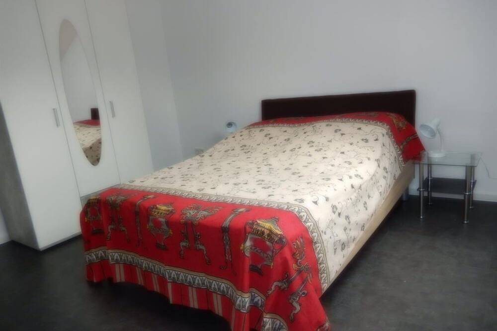Ganze Wohnung, Ferienwohnung Nr. 7 - Haus Stadler in Irsch, Landkreis Trier-Saarburg